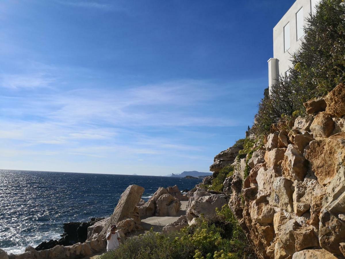 T2 climatisé domaine de la Coudoulière devant la plage, terrasse vue mer au milieu de la pinède au calme sans vis à vis dernier étage Six-Fours-les-Plages Exterior foto